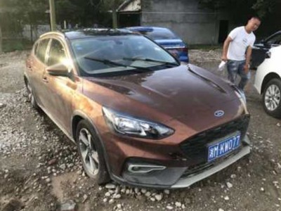 20年福特福克斯紧凑型车