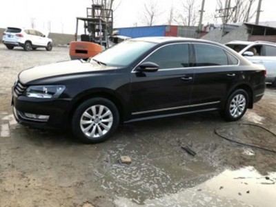 10年大众帕萨特小型车