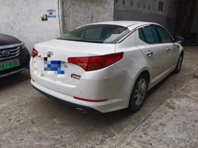 13年起亚起亚K5小型车