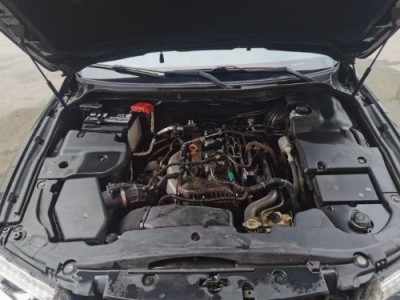 15年红旗红旗H7小型车