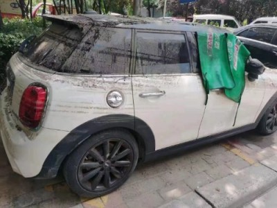 21年MINIMINI小型车