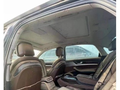 15年奥迪奥迪A8L小型车