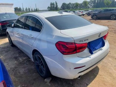 19年宝马宝马1系小型车