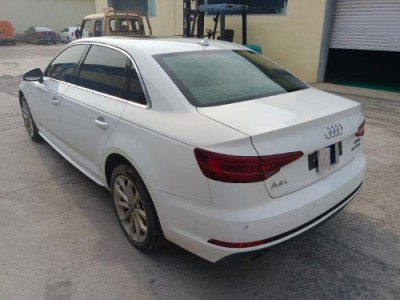 17年奥迪奥迪A4小型车