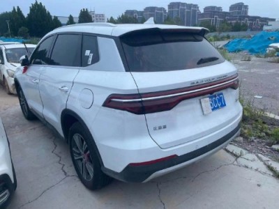 21年比亚迪宋Pro小型车