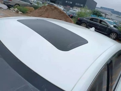 18年荣威荣威i6小型车