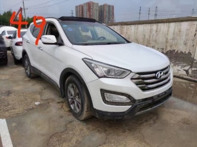 16年现代胜达SUV