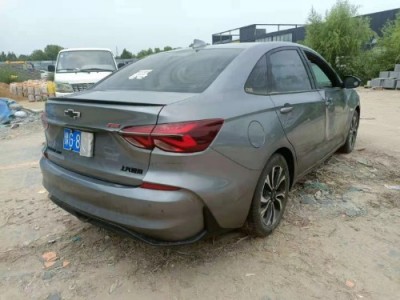 19年雪佛兰科鲁泽小型车