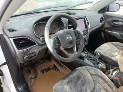 20年Jeep自由光SUV