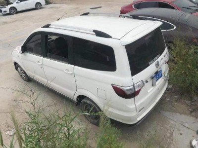 17年北汽威旺威旺M30小型车