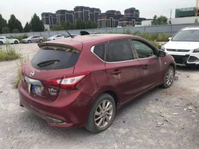 17年日产骐达小型车