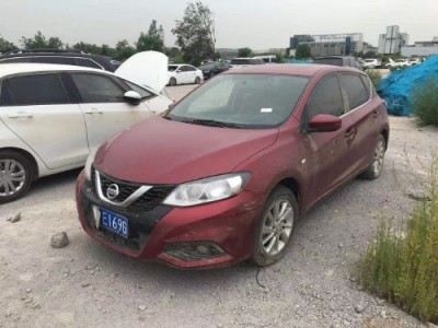 17年日产骐达小型车