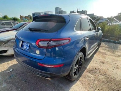 21年众泰众泰SR9小型车