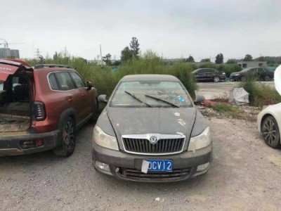 15年福特翼虎小型车