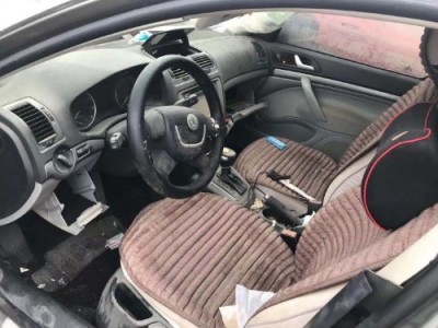15年福特翼虎小型车