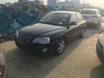 年现代伊兰特EV小型车