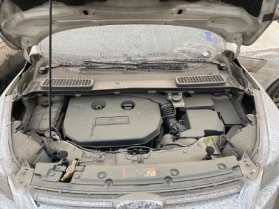 15年福特翼虎小型车
