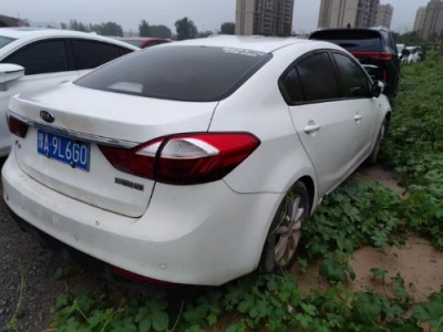 18年起亚起亚K3小型车