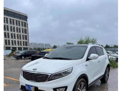 16年起亚智跑SUV