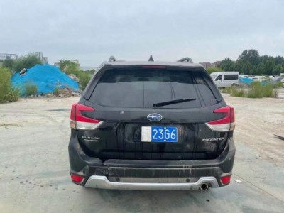 21年斯巴鲁森林人小型车