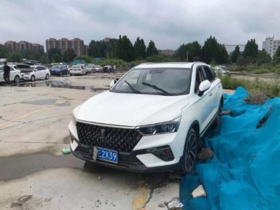 19年奔腾奔腾T77SUV