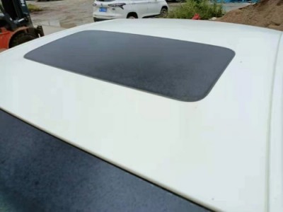 17年雪佛兰科沃兹小型车