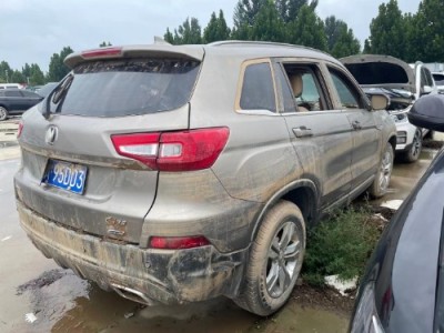 16年长安长安CS75SUV
