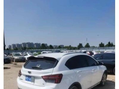 18年吉利远景小型车