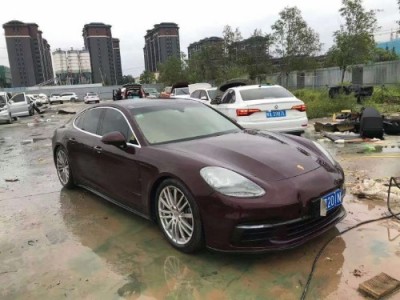 18年保时捷保时捷Panamera跑车