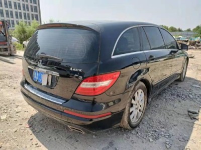 16年奔驰奔驰R级小型车