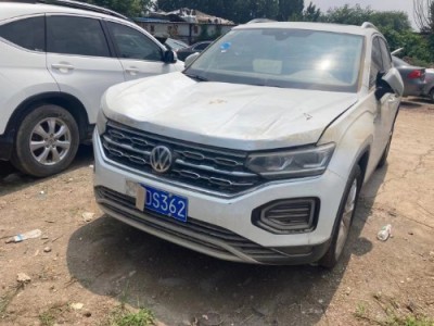 21年大众途岳小型车