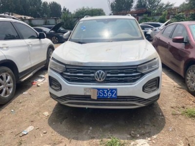 21年大众途岳小型车