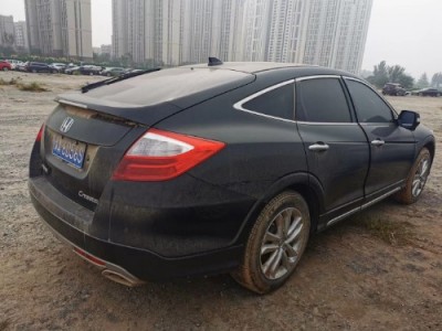 15年本田歌诗图SUV