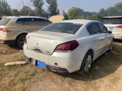 16年标致标致508小型车