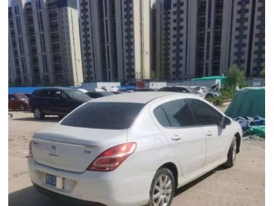 16年标致标致308小型车