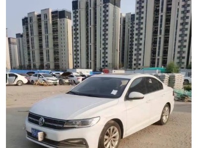20年大众宝来小型车