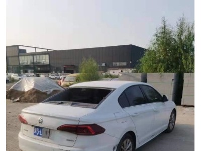 20年大众宝来小型车