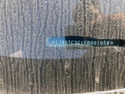 16年众泰众泰T700小型车