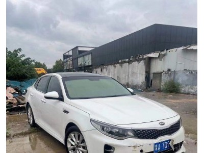 16年起亚起亚K5小型车