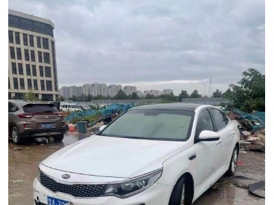 16年起亚起亚K5小型车