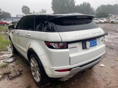 14年路虎揽胜极光SUV