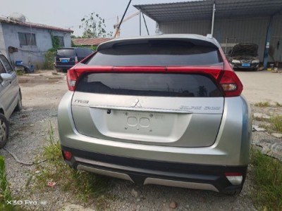 20年三菱奕歌SUV