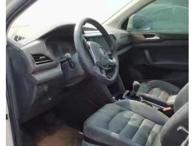 19年大众途岳小型车