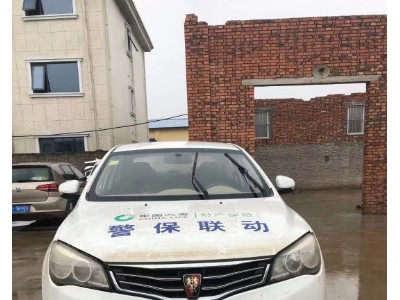 15年荣威荣威350小型车