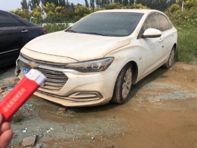 21年雪佛兰科鲁泽小型车