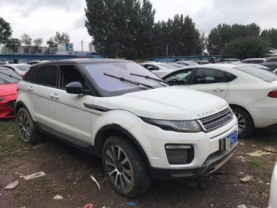 17年路虎揽胜极光SUV