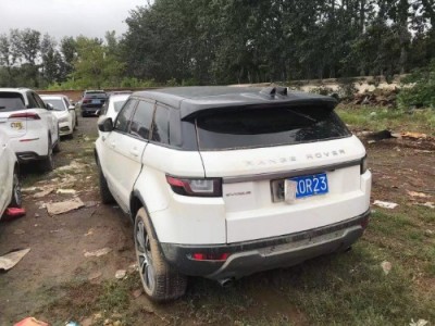 17年路虎揽胜极光SUV