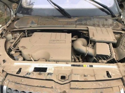 17年路虎揽胜极光SUV