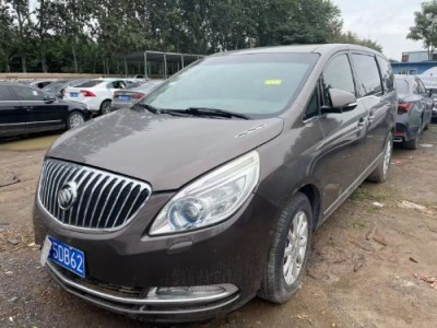 13年别克别克GL8小型车