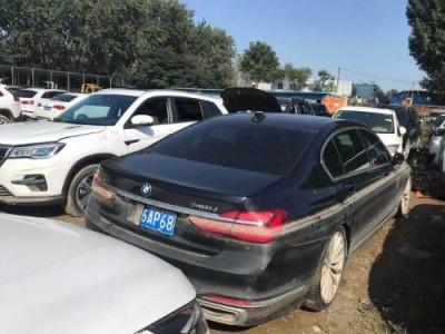 17年宝马宝马7系小型车